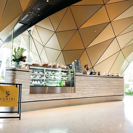 Pullman Auckland Airport Hotell Exteriör bild KURIJI
